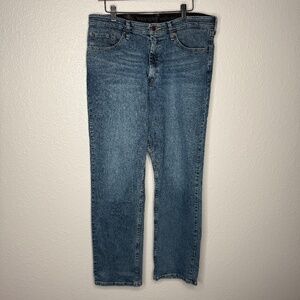 Mens Wranger  Authentics Jeans  34 x 32
